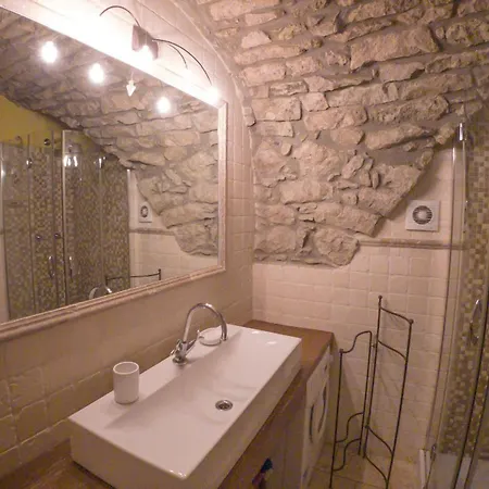 Apartment Sardinian Gallery Vittorio Bosa